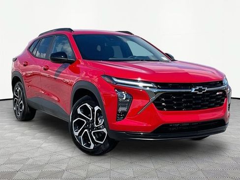 New 2026 Chevrolet Trax RS w/ Driver Confidence Package FWD image 1