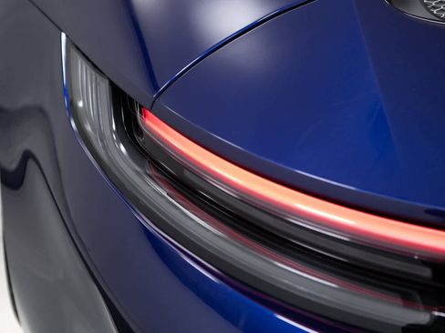 Certified 2022 Porsche 911 GT3 image 31