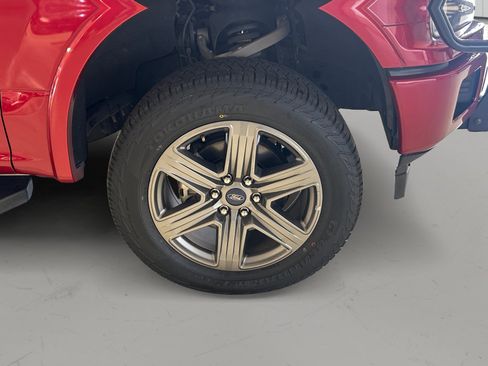 Used 2020 Ford F150 Lariat AWD/4WD image 9