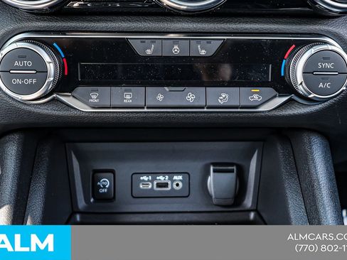 Used 2025 Nissan Sentra SV w/ All-Weather Package image 32