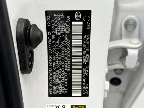 Used 2024 Toyota Corolla LE image 20