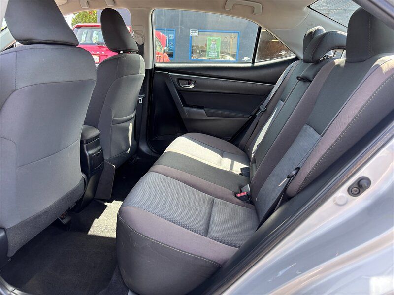 Used 2017 Toyota Corolla LE FWD image 8