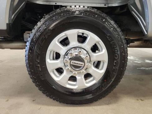 Used 2024 Ford F350 XLT AWD/4WD image 27