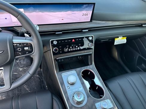 Used 2025 Genesis GV80 2.5T Select AWD/4WD image 28
