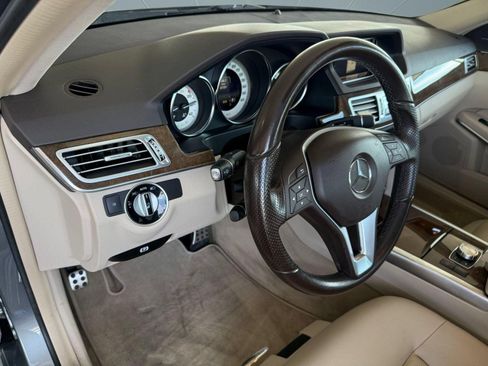 Used 2014 Mercedes-Benz E 350 Sedan image 4