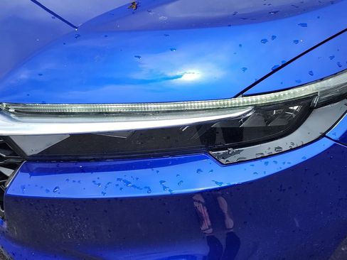 Used 2024 Honda CR-V EX image 8