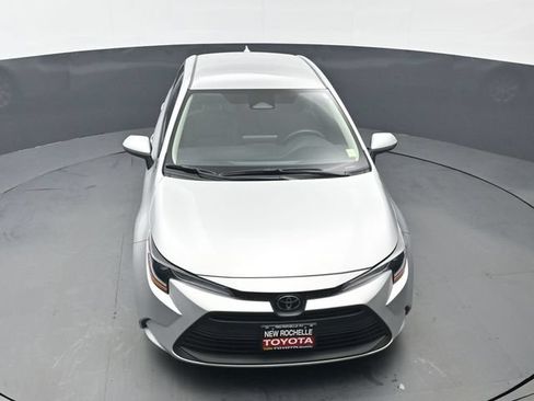 Certified 2026 Toyota Corolla LE FWD image 44