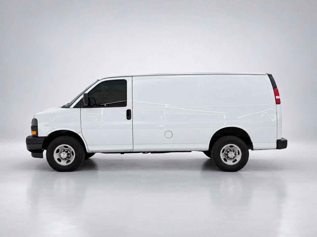 Used 2023 Chevrolet Express 2500 w/ Driver Convenience Package RWD image 2
