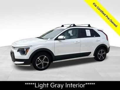 Certified 2025 Kia Niro EX