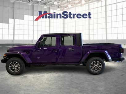 New 2026 Jeep Gladiator Sport