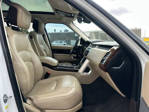 Used 2019 Land Rover Range Rover HSE AWD/4WD image 24