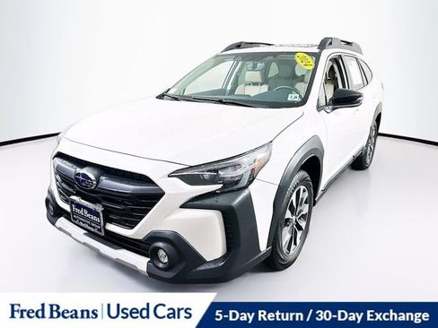 Used 2024 Subaru Outback Limited AWD/4WD image 3