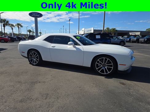 Used 2023 Dodge Challenger GT w/ Plus Package image 2