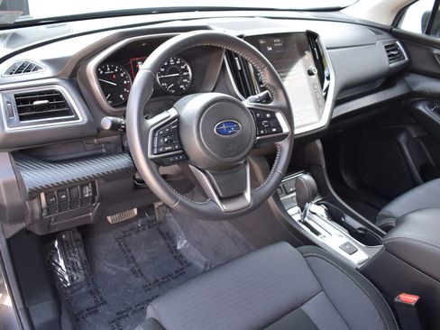 Used 2025 Subaru Ascent Premium AWD/4WD image 3