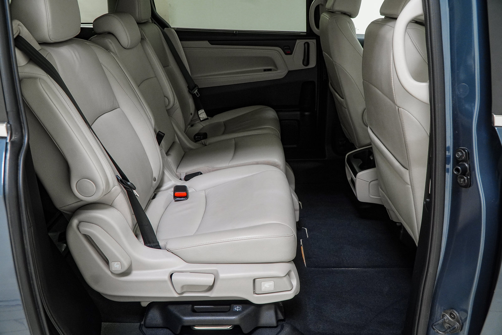 Used 2025 Honda Odyssey EX-L image 42