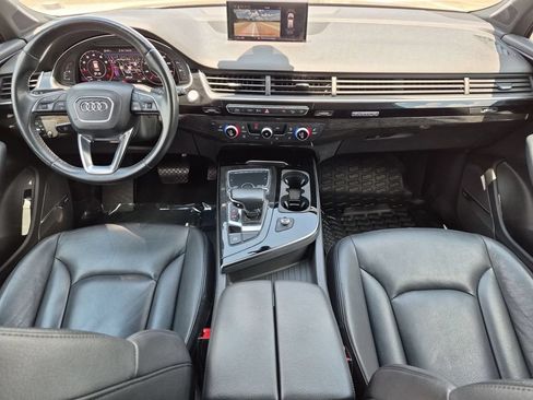 Used 2018 Audi Q7 3.0T Premium Plus w/ Premium Plus Package AWD/4WD image 13