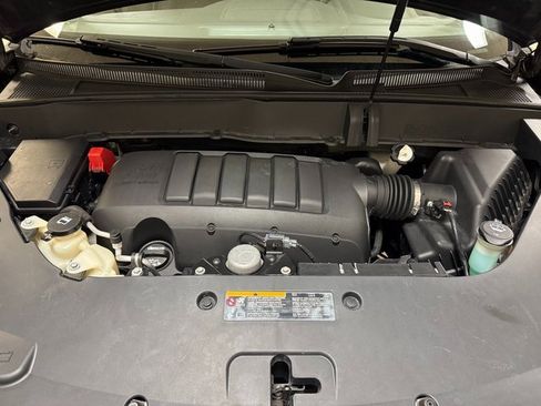 Used 2015 Chevrolet Traverse LS image 23