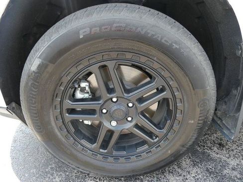 Certified 2024 Ford Maverick XL FWD image 10