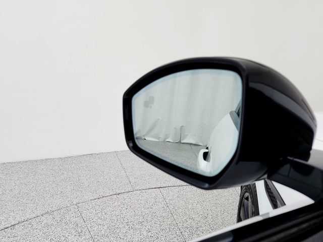 Certified 2026 Jaguar F-PACE R-Dynamic S AWD/4WD image 19
