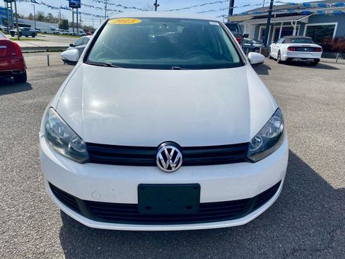 Used 2013 Volkswagen Golf 4-Door FWD image 2