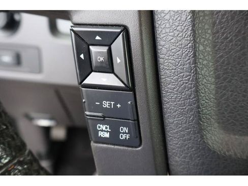 Used 2011 Ford F150 XLT w/ XLT Chrome Pkg RWD image 11