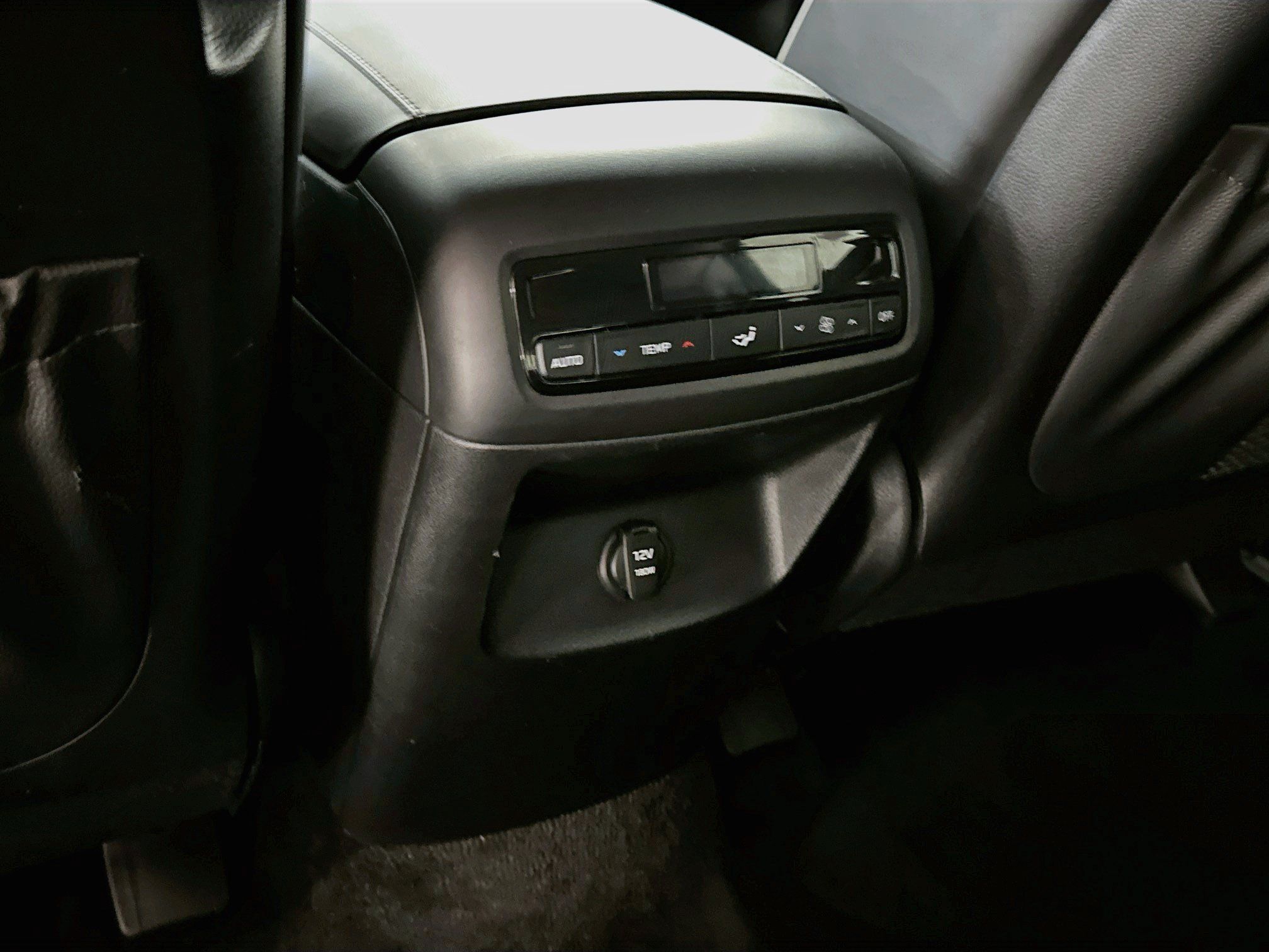 Used 2025 Hyundai Palisade SEL AWD/4WD image 28