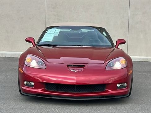 Used 2010 Chevrolet Corvette Grand Sport w/ Preferred Equipment Group image 2