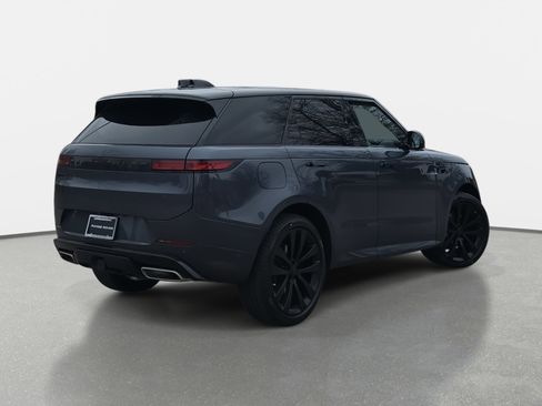 New 2026 Land Rover Range Rover Sport Dynamic SE image 5