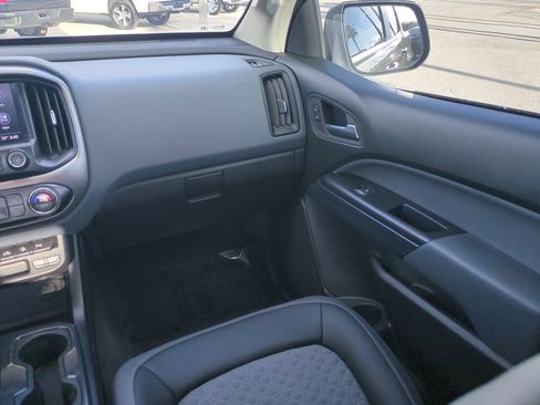 Used 2022 Chevrolet Colorado Z71 image 16