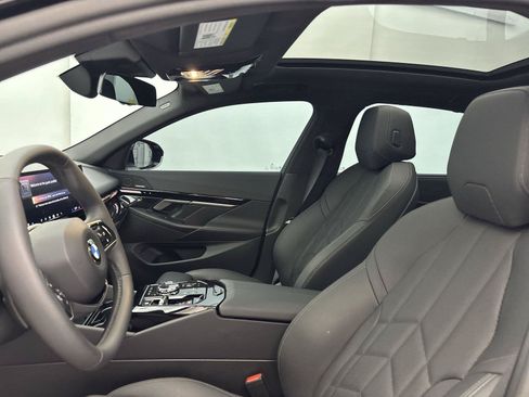 Used 2024 BMW 530i xDrive w/ Executive Package AWD/4WD image 24