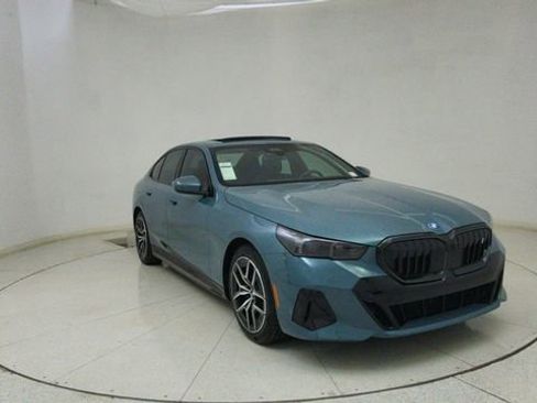 Used 2026 BMW i5 eDrive40 image 63