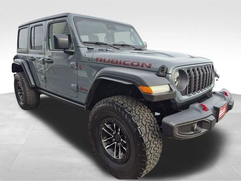 Used 2024 Jeep Wrangler Rubicon w/ XTREMEE 35" Tire Package image 7