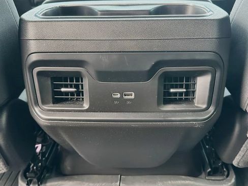 Used 2025 Chevrolet Silverado 1500 LT Trail Boss AWD/4WD image 26