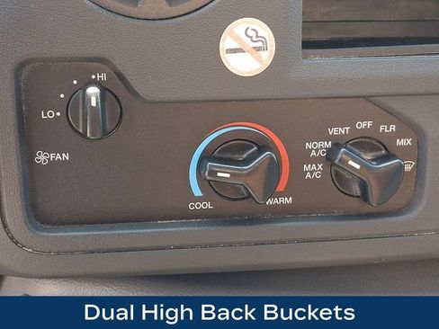 Used 2024 Ford E-450 and Econoline 450 Super Duty RWD image 12