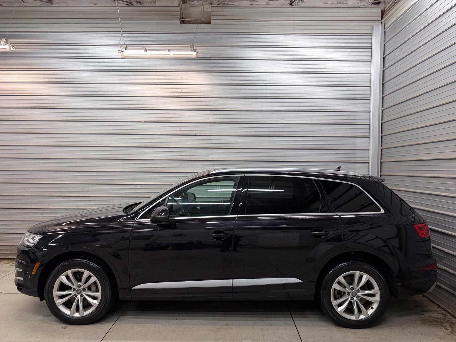 Used 2019 Audi Q7 3.0T Premium w/ Convenience Package AWD/4WD image 6
