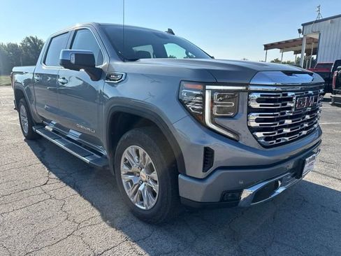 Used 2023 GMC Sierra 1500 Denali AWD/4WD image 1