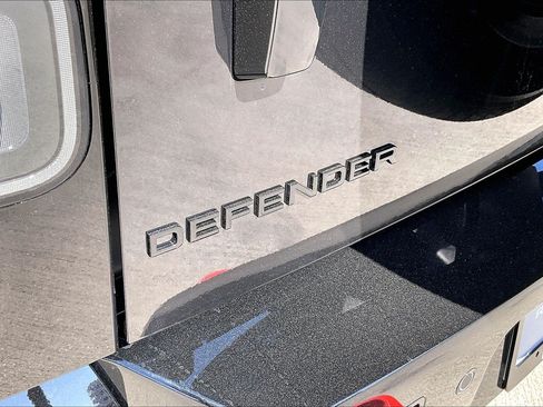 New 2026 Land Rover Defender 110 X AWD/4WD image 9