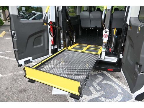 Used 2022 Ford Transit 350 XL image 22