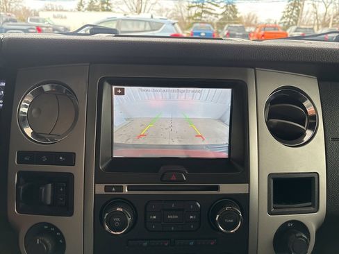 Used 2017 Ford Expedition XLT w/ Equipment Group 202A image 14