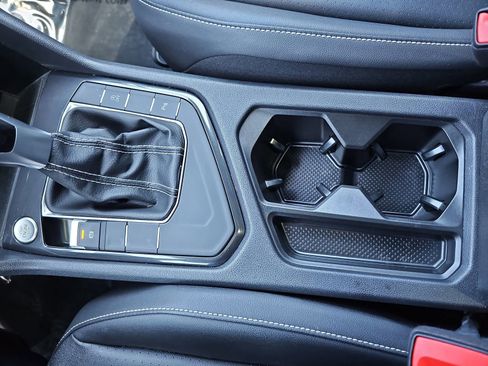 Certified 2023 Volkswagen Tiguan SE R-Line FWD image 25
