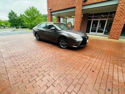 Used 2017 Toyota Camry SE