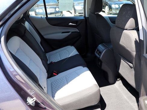 Used 2019 Chevrolet Equinox LS w/ LPO, Floor Liner Package AWD/4WD image 22