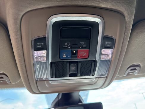 Used 2022 RAM 2500 Laramie image 26