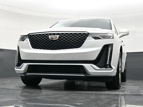 Used 2021 Cadillac XT6 Luxury image 28