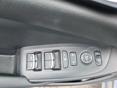 Used 2022 Honda Accord Sport image 12