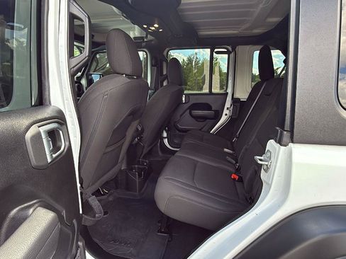 Used 2023 Jeep Wrangler Unlimited Sport AWD/4WD image 24
