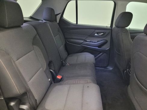 Used 2020 Chevrolet Traverse LS image 19