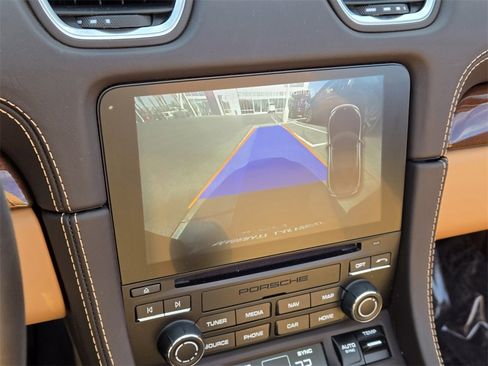 Used 2024 Porsche 718 Boxster S image 34