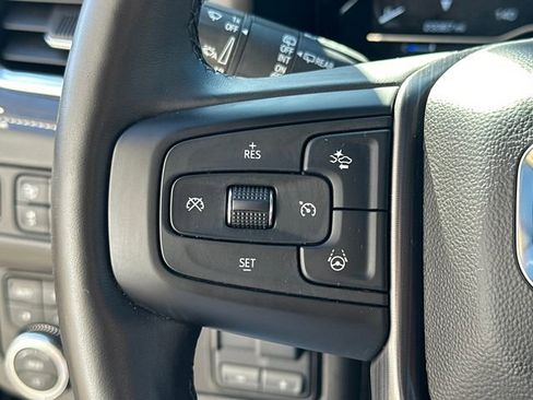 Used 2024 GMC Yukon Denali Ultimate AWD/4WD image 35