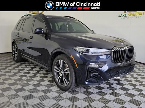 Used 2021 BMW X7 xDrive40i w/ M Sport Package AWD/4WD image 1